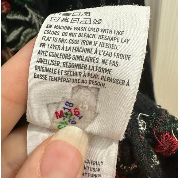 American Eagle Floral Embroidered Long Sleeve Tie Back Peasant Boho Blouse XS/S - Picture 9 of 9